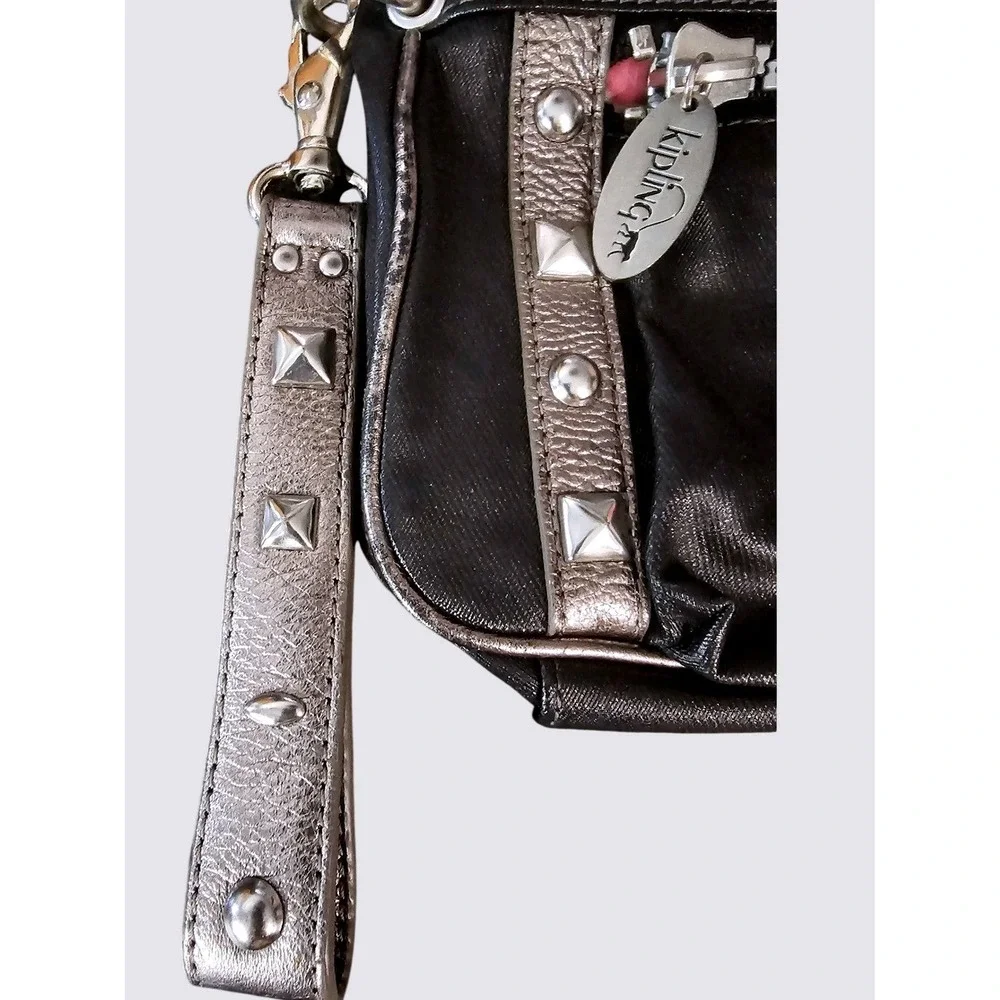 Kipling Edgy Goth‎ Wristlet Black Silver Studded Chunky Zip #ST10
